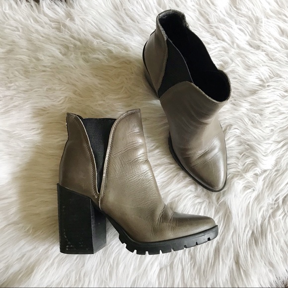 Sam Edelman Shoes - Sam Edelman Olive Heeled Chelsea Boot